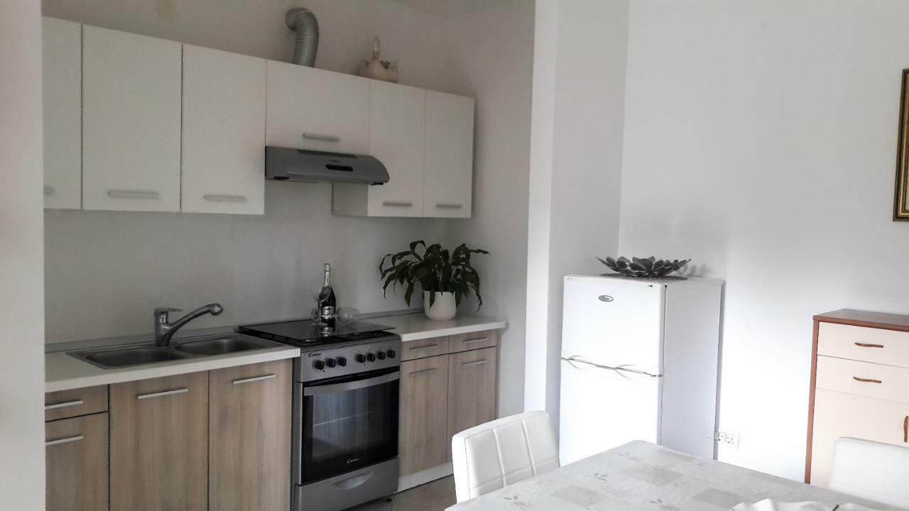 Alda Apartment Pula Ngoại thất bức ảnh