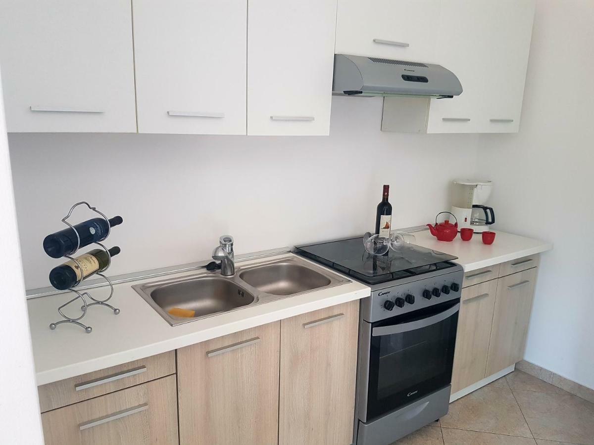 Alda Apartment Pula Ngoại thất bức ảnh