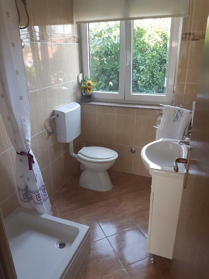 Alda Apartment Pula Ngoại thất bức ảnh